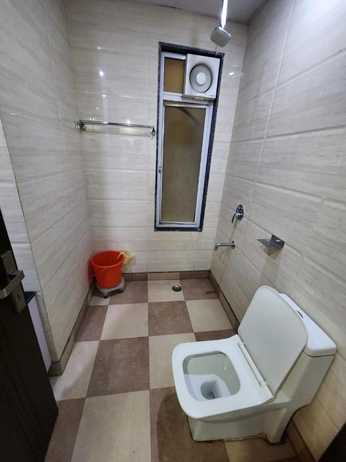 Hotel Ivy Plaza Luxury นิวเดลี ภายนอก รูปภาพ